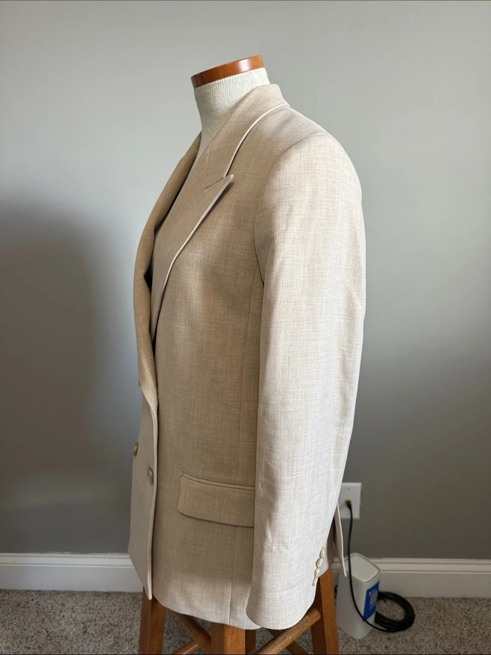 Wilfred Aritzia - Cherrelle Blazer - Heather Oat Beige - Size 6 - Good Condition